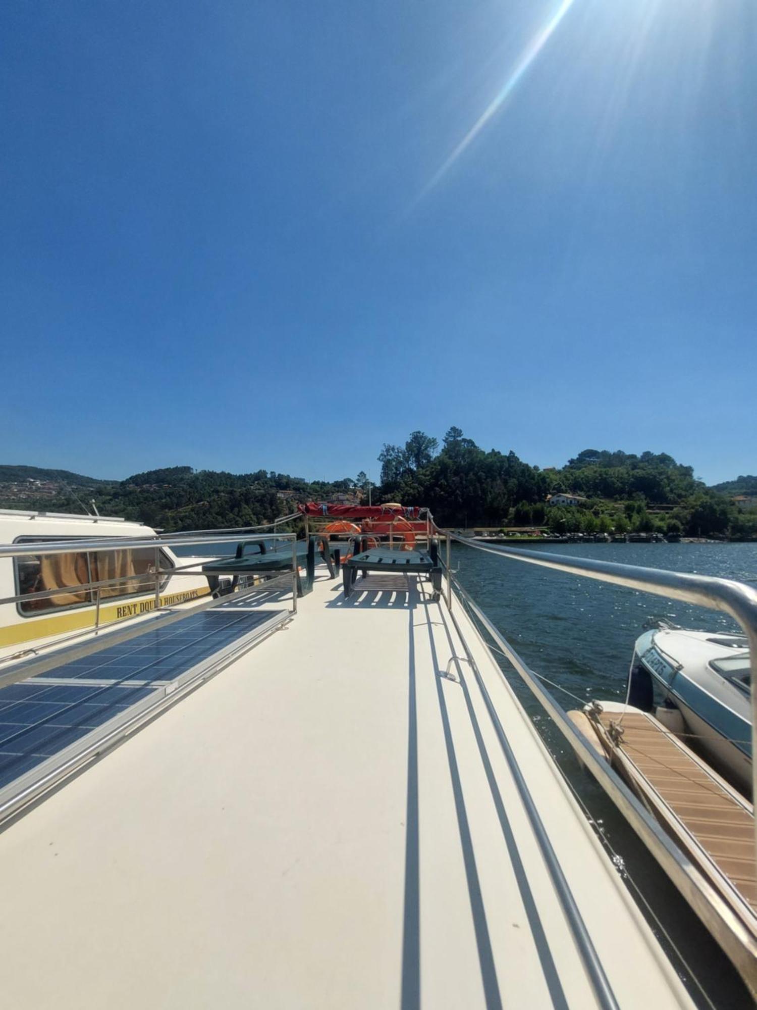 Douro Houseboats Hotel Marco de Canaveses Exterior photo