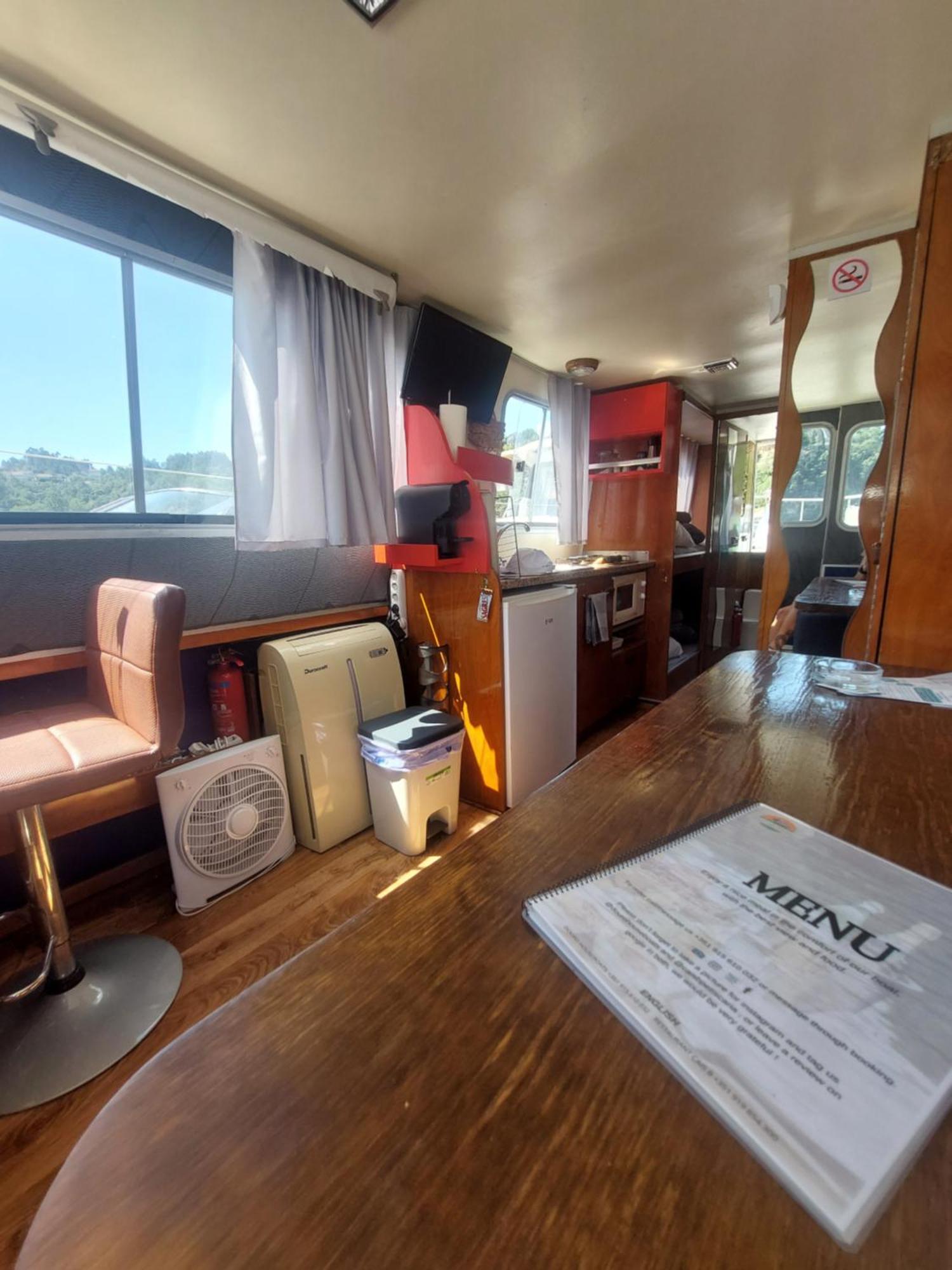 Douro Houseboats Hotel Marco de Canaveses Exterior photo